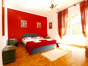 3 soverom og internettilgang