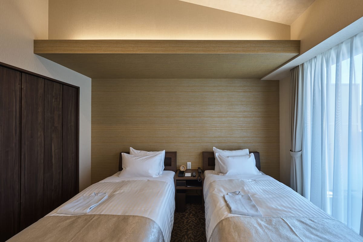 Standard Twin Room