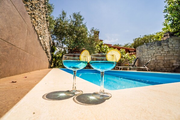 Pool - Apartment 1510/14940 (Istria - Krnica), 2500m from the beach (Krnica)