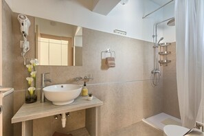 Bathtub - Villa 1520/15240 (Istria - Žminj), 25000m from the beach (Žminj)