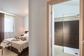 5 bedrooms, internet