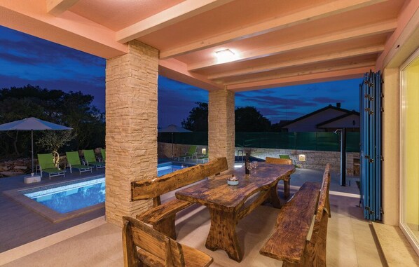 Outdoor dining - Villa 1525/15297 (Istria - Peroj), 200m from the beach (Peroj)