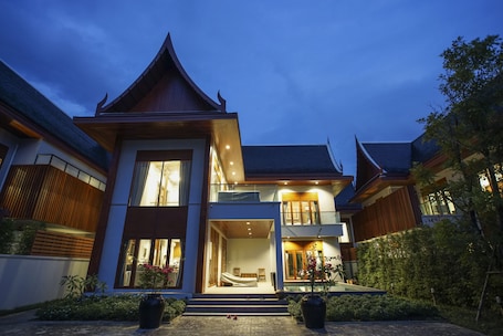 Hill View Villa with Private Pool | View from room. Mae Rim Grace