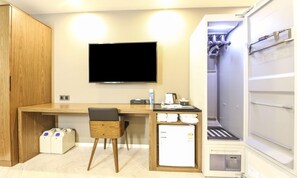 Styler Double - B type | Con stile personalizzato, con arredamento individuale, una scrivania