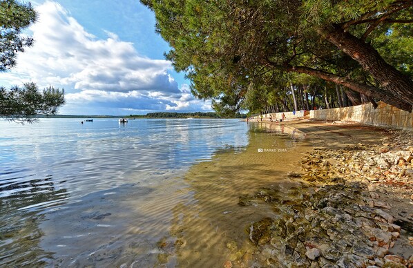 Beach - Apartment 1576/16148 (Istria - Medulin), 1000m from the beach (Medulin)