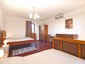 2 bedrooms, internet - House 1585/16259 (Istria - Rakalj), 2000m from the beach (Rakalj)