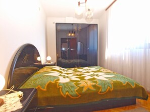 1 bedroom, internet
