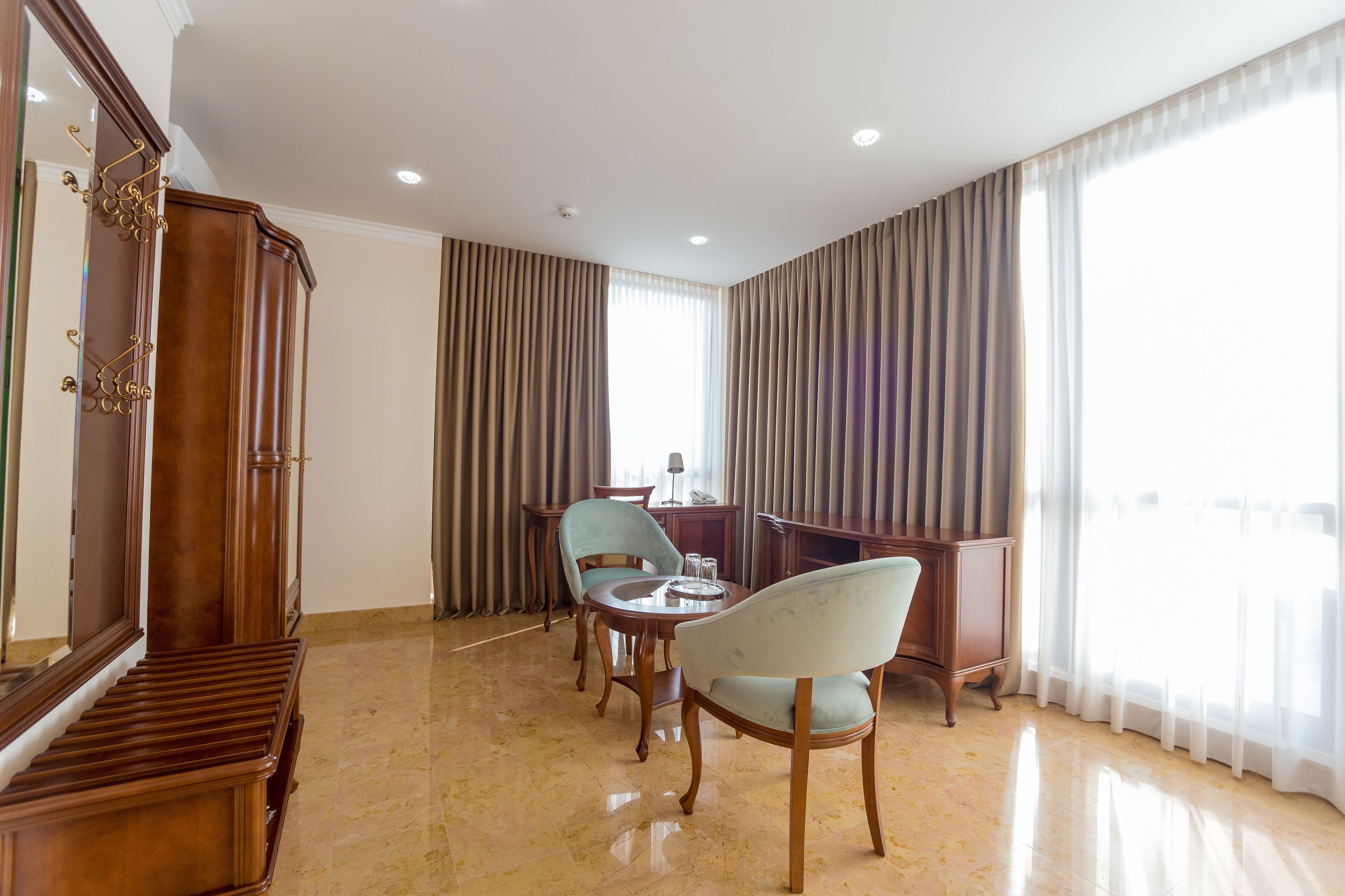 Photo - Ambassador Hotel