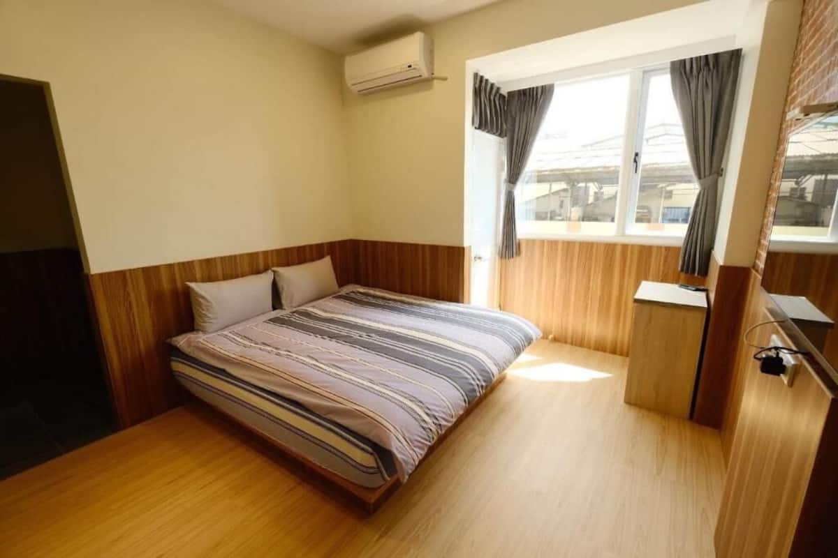 Double Room | Desk, soundproofing, bed sheets