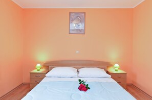3 chambres, accès à Internet