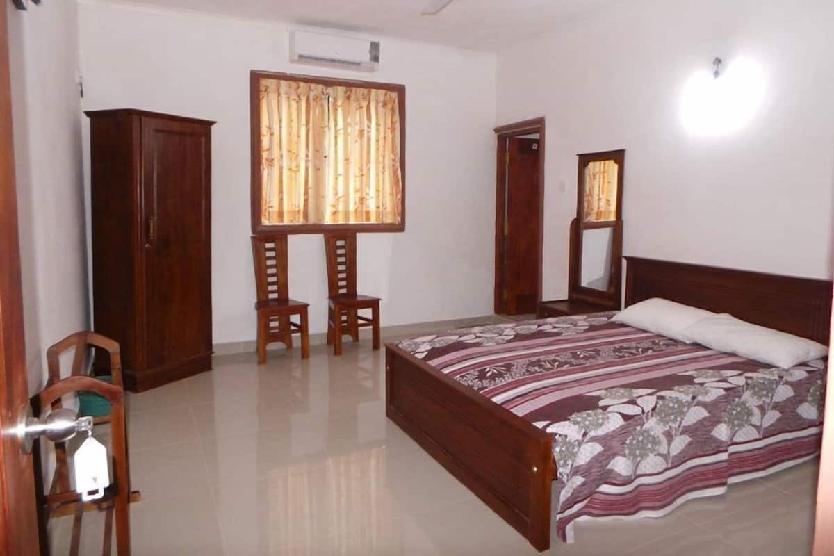Basic Room | Hypo-allergenic bedding, free WiFi