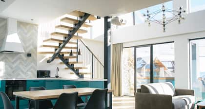 George Snow Apartments