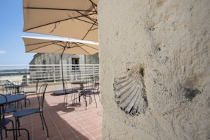 Exterior detail - Palazzo Montemurro (Matera)