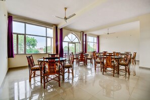 Dining - "Best budget hotel in ranthambhore with basic amenities " (Sawai Madhopur)