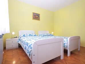3 chambres, accès à Internet