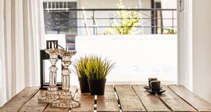 Central Halandri apartment by VillaRentalsgr