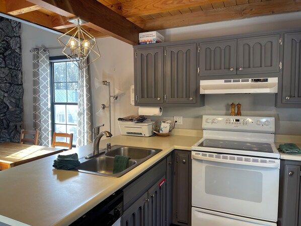 Oven, stovetop, dishwasher, coffee/tea maker