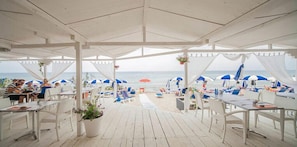 Beach bar - Victoria Palace Hotel (Cefalù)