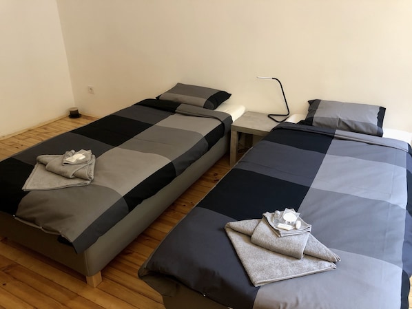 2 chambres, bureau, fer et planche Ă repasser, Wi-Fi