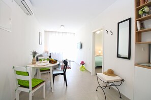 Dining - Apartment 1828/21695 (Istria - Pula), 500m from the beach (Pula)