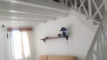 Kolmen hengen deluxe-huone | Ilmainen Wi-Fi