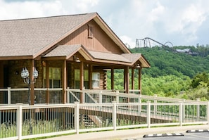 Exterior - Silver Dollar City Condo w/ Forest & Coaster Views (Branson)