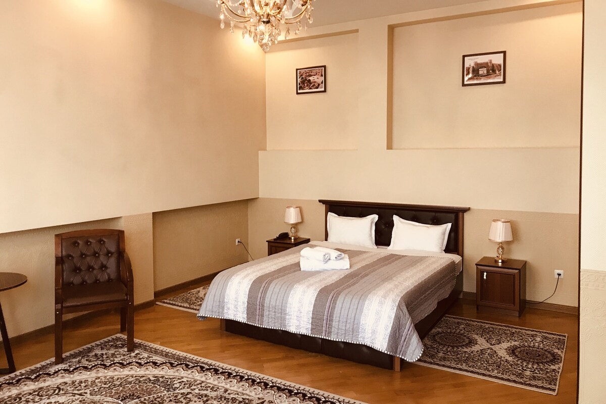 Blackout drapes, iron/ironing board, free WiFi