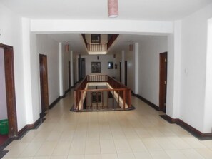 Hallway - Hotel Metro (Nairobi)