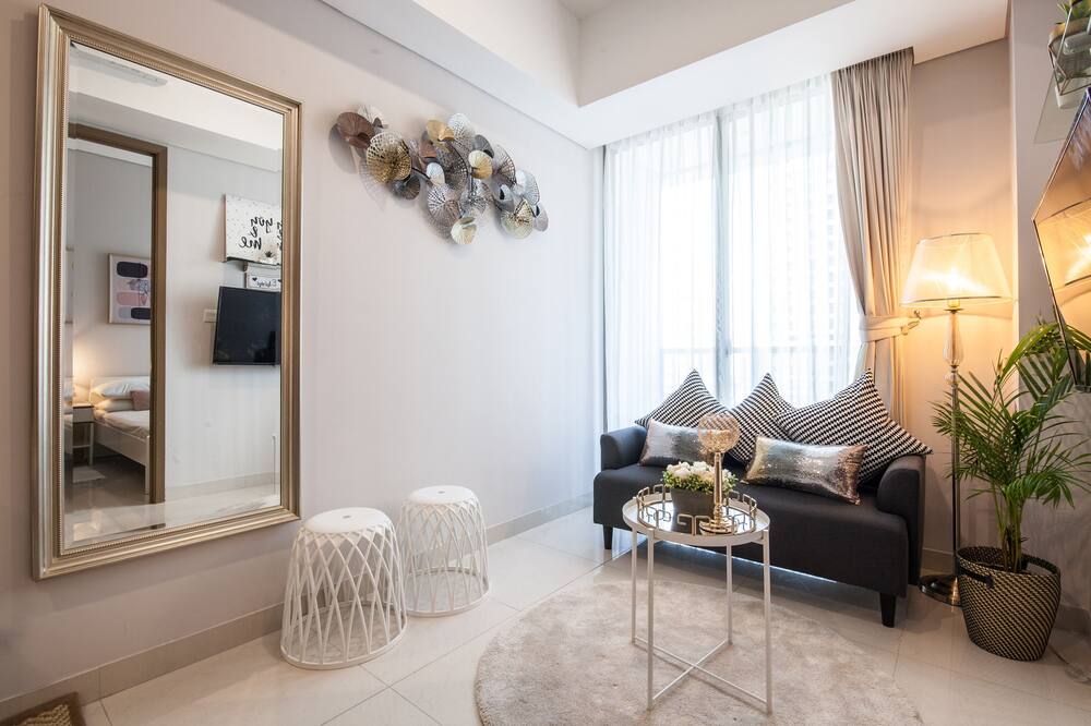 TAR Jakarta · ❤️Luxury 1BR Suite Superb Location Walk to Malls❤️