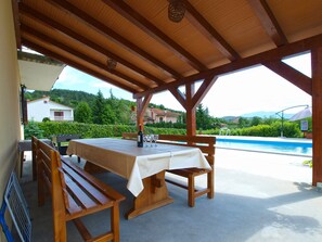 Outdoor dining - House 1888/23164 (Istria - Pazin), 35000m from the beach (Pazin)
