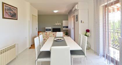 Apartment 1899/23274 (Istria - Rovinj), 1000m from the beach