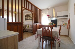 Dining - Apartment 1906/23406 (Istria - Muntic), 15000m from the beach (Muntic)