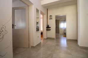 Interior - Apartment 1906/23406 (Istria - Muntic), 15000m from the beach (Muntic)