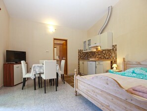 1 Schlafzimmer, Internetzugang