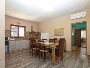 Dining - Apartment 1918/23600 (Istria - Medulin), 500m from the beach (Medulin)