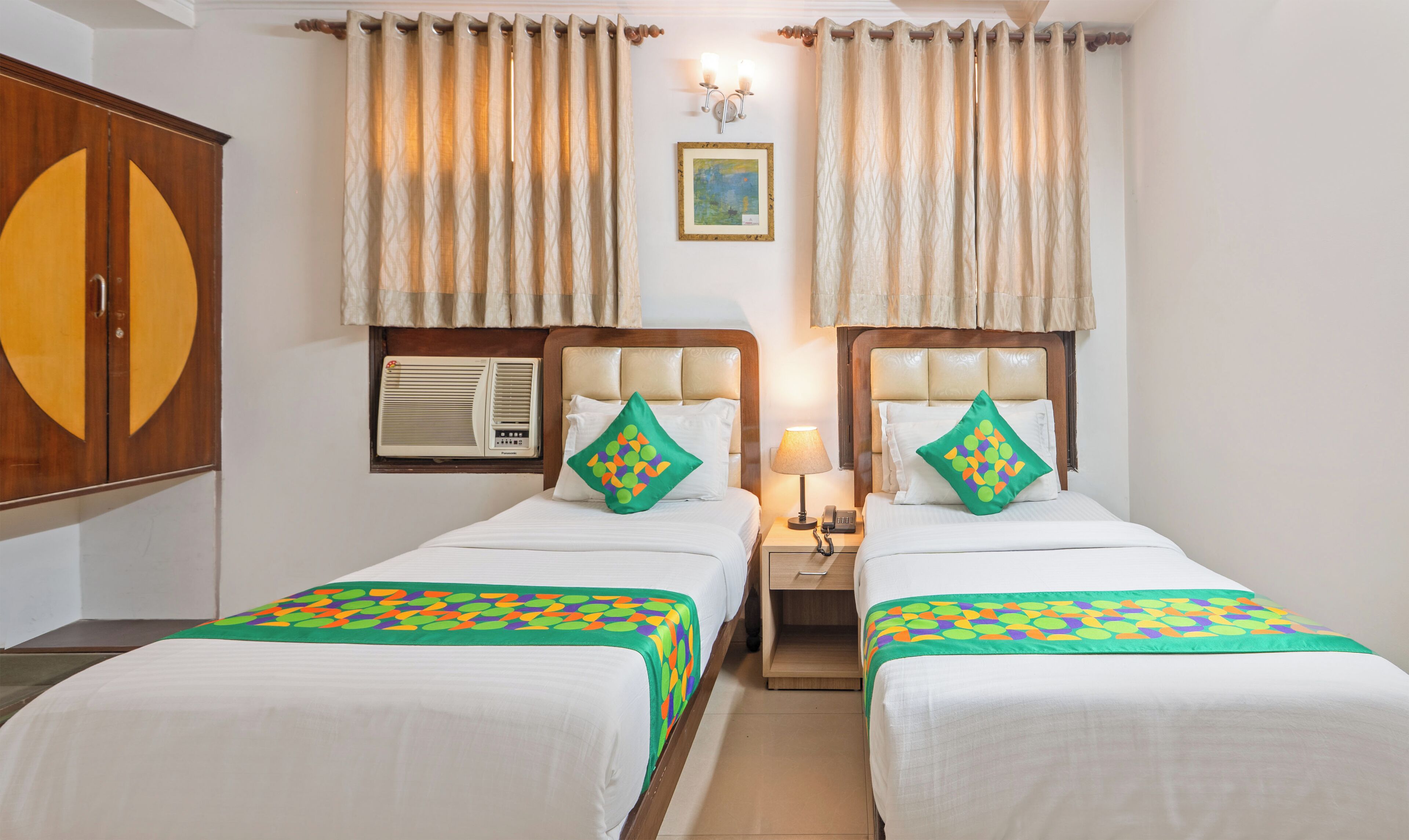 Photo - Treebo Paras International