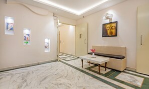 Exterior - Treebo Paras International (New Delhi)