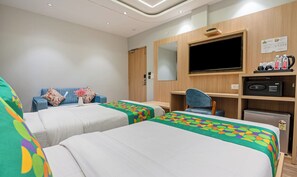 Kahden hengen premium-huone | Työpöytä, äänieristys, silitysrauta/-lauta, ilmainen Wi-Fi