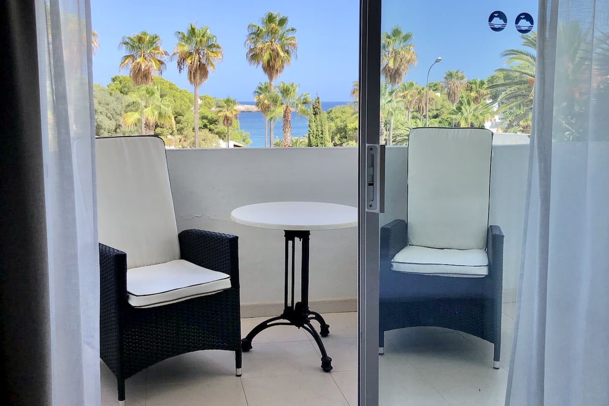 Superior Double or Twin Room, Sea View | View from room