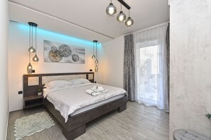 4 bedrooms, Internet