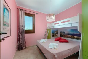 2 bedrooms