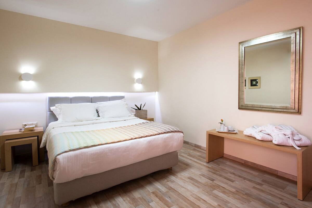 House, 2 Bedrooms, Private Pool, Sea View | 2 bedrooms, Egyptian cotton sheets, premium bedding, down duvets