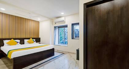 Itsy Hotels Neeranand Plaza, Bhawanipur