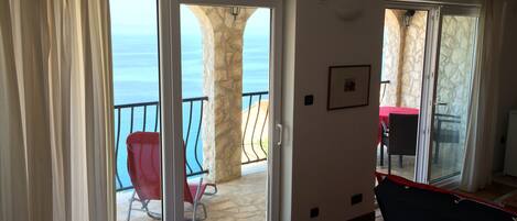 Phòng 3, hiên, quang cảnh biển | Quang cảnh từ phòng