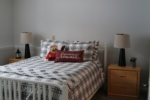 3 bedrooms, WiFi, bed sheets