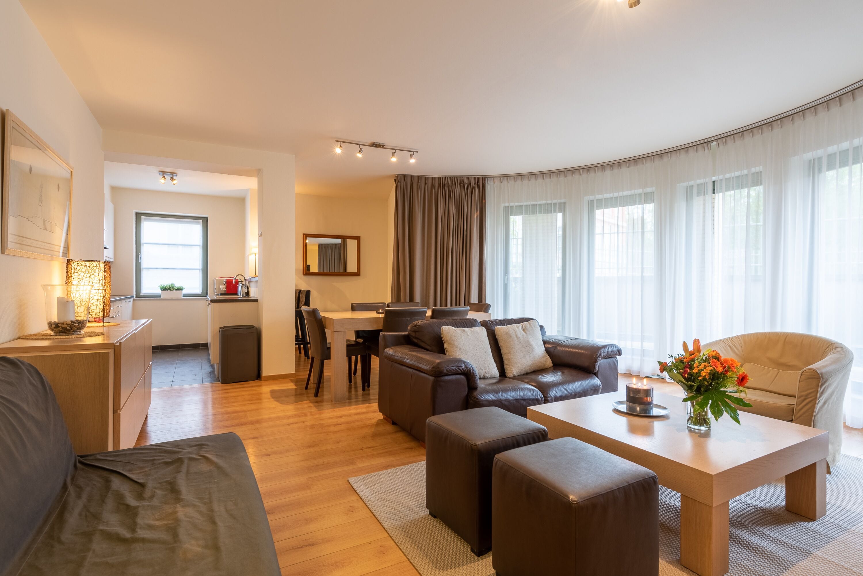 Leilighet – business | Oppholdsområde | Smart-TV, Netflix og DVD-spiller