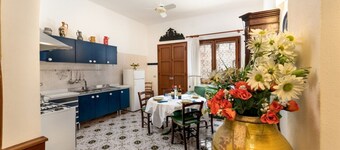 I Tre Golfi Nino Bixio Apartment