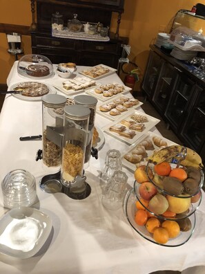 Frokostbuffé er inkludert hver dag