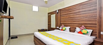 OYO Home 27712 Cozy Stay Studio Near Dilwara Temple