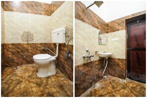 Bathroom - OYO 48985 Rupali Hotel (Ajmer)